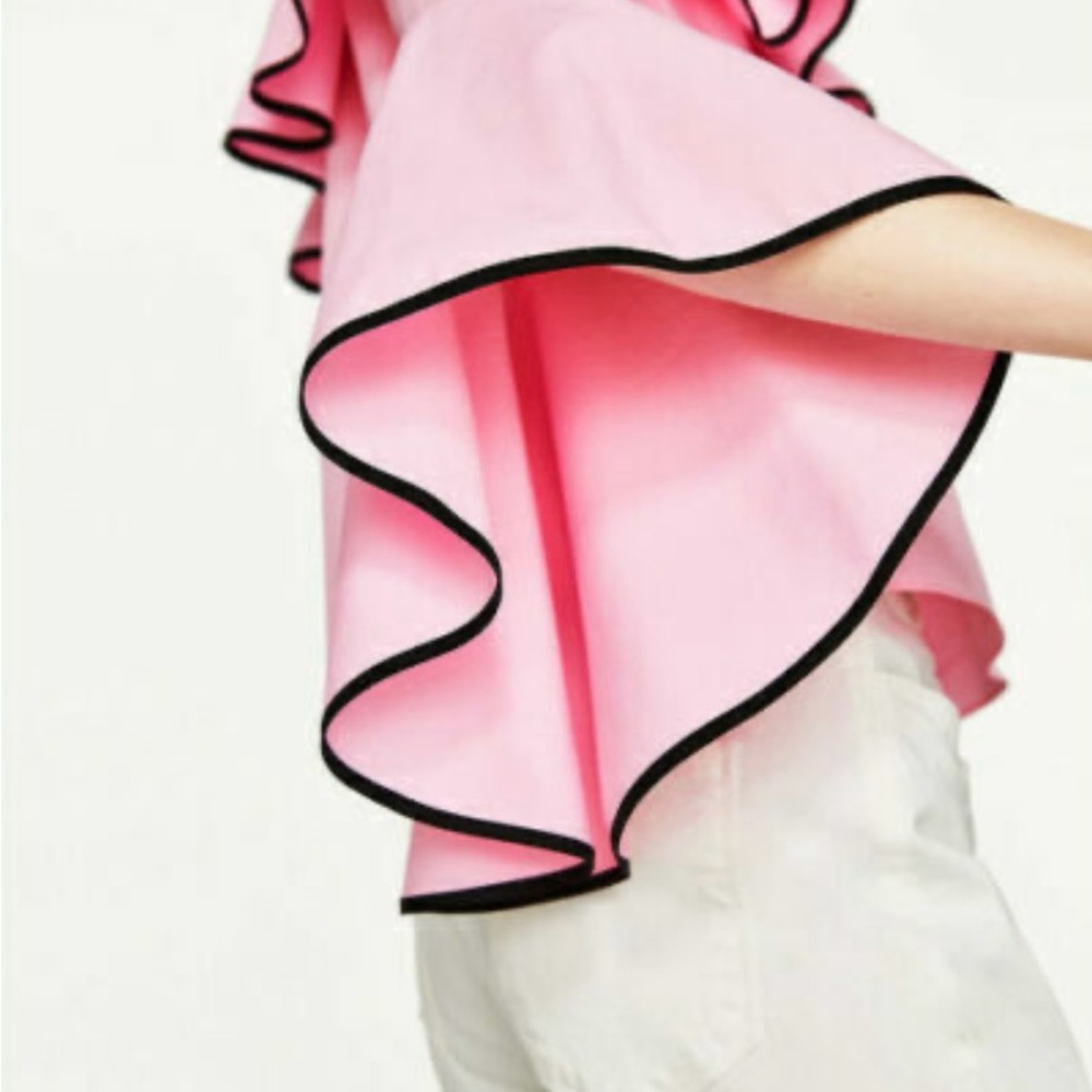 Pink Off-Shoulder Ruffle Blouse - Picture 2 of 4